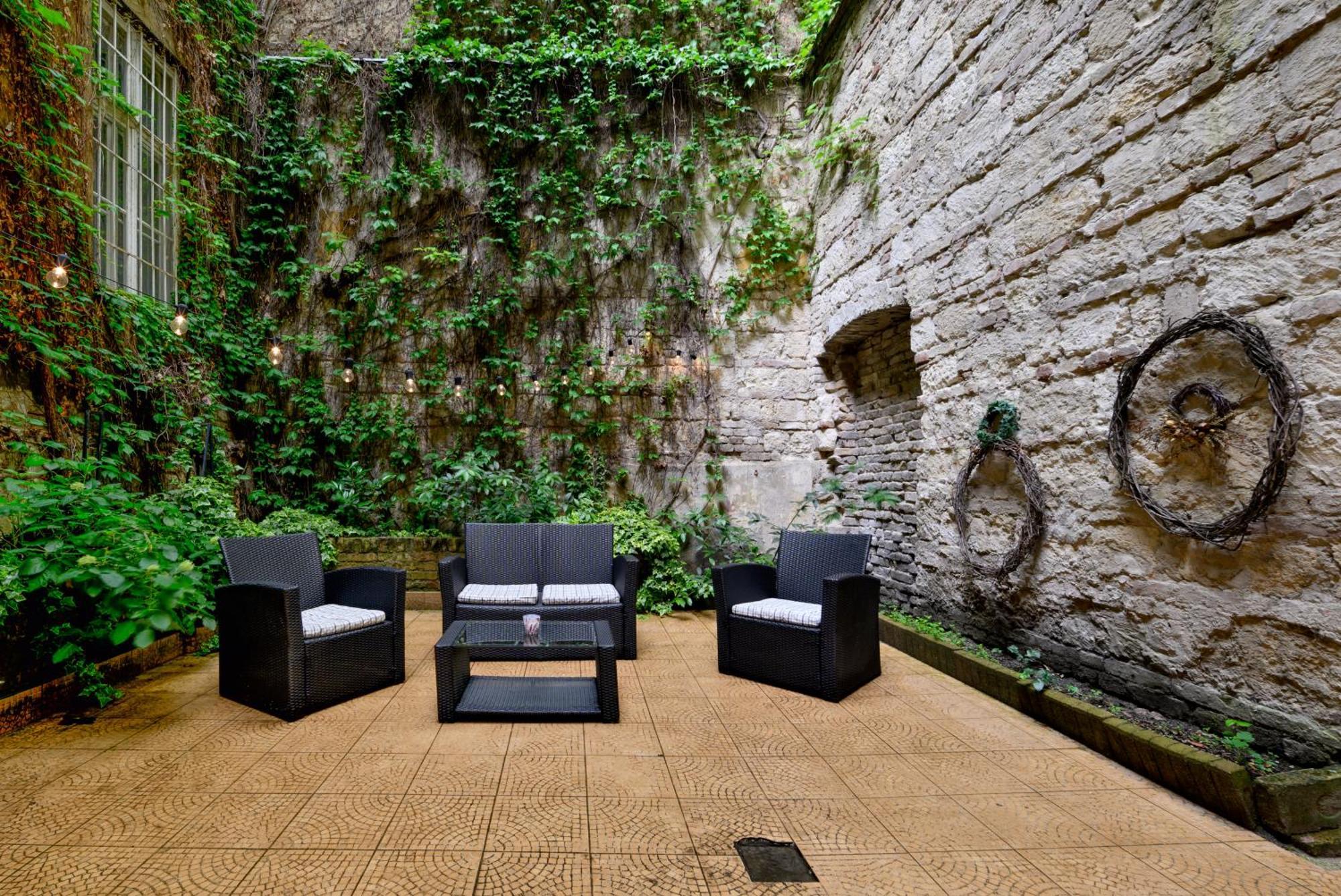 Appartamento Museum With Large Terrace Budapest
